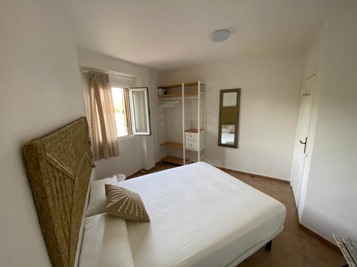 Ferienwohnung Bella Paula Es Pujols Exterior foto